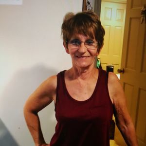 Meet your Posher, Debra